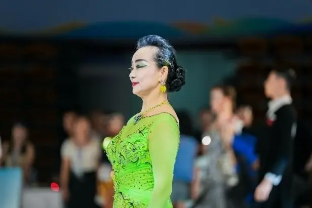 对完美永不, img