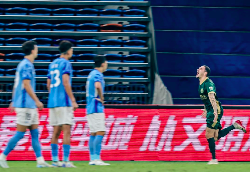 浙江队打出 浙江队打出