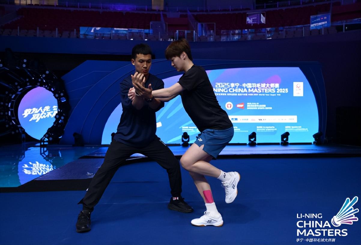 都在尝试右 都在尝试右