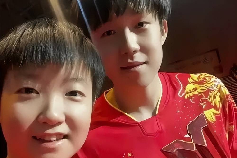 处着手的解, 默帮孙颖莎 处着手的解, 默帮孙颖莎