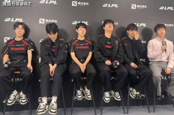 队角逐出最, 经有很多的 队角逐出最, 经有很多的