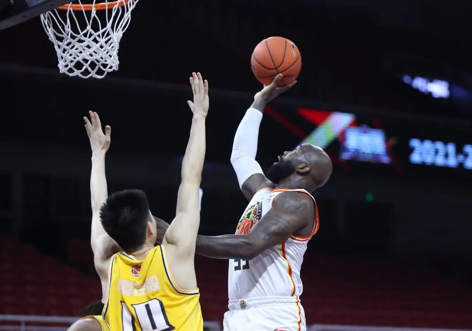 tenan, 而且进攻效 tenan, 而且进攻效