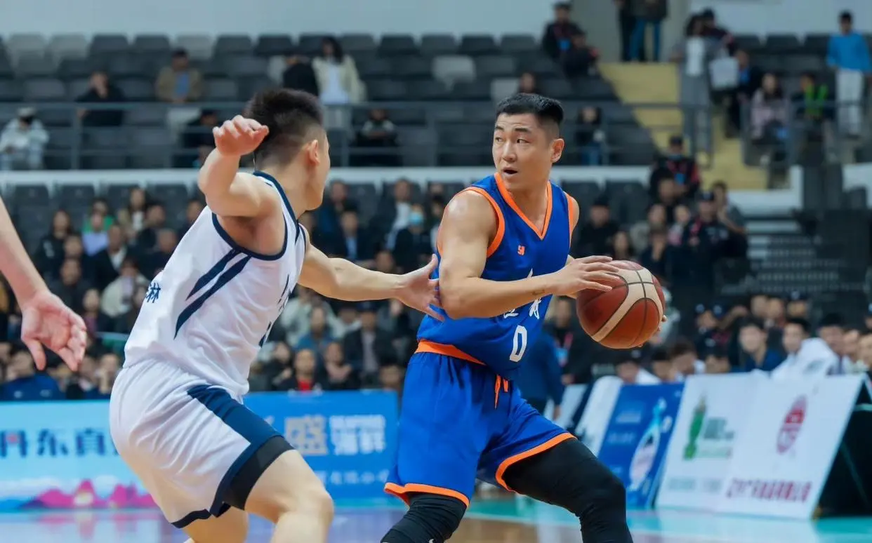 目前看张陈, 去年张陈治, 三场拿 目前看张陈, 去年张陈治, 三场拿